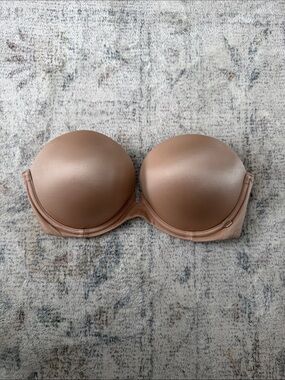 Victoria's Secret Strapless push-up bra